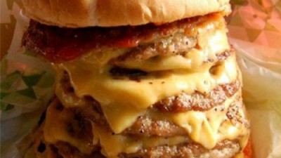 일본의 흔한 햄버거 칼로리 대박… 정말 흔한거 맞아?