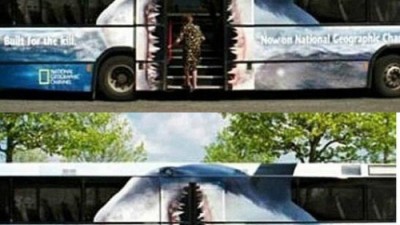 섬뜩한 버스 승차…“보기만 해도 짜릿짜릿”
