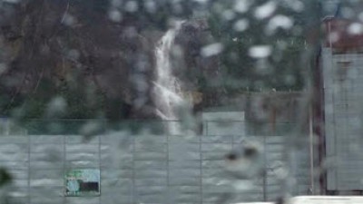 폭우로 생긴 ‘사당역 인공폭포’ 화제