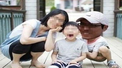 사진 찍는 아빠의 비극 “ 깜짝이야~!”