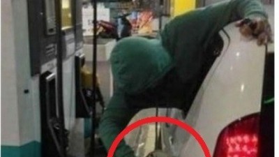 셀프 주유의 달인 “허리만 빼만 가능…나도 해볼까?
